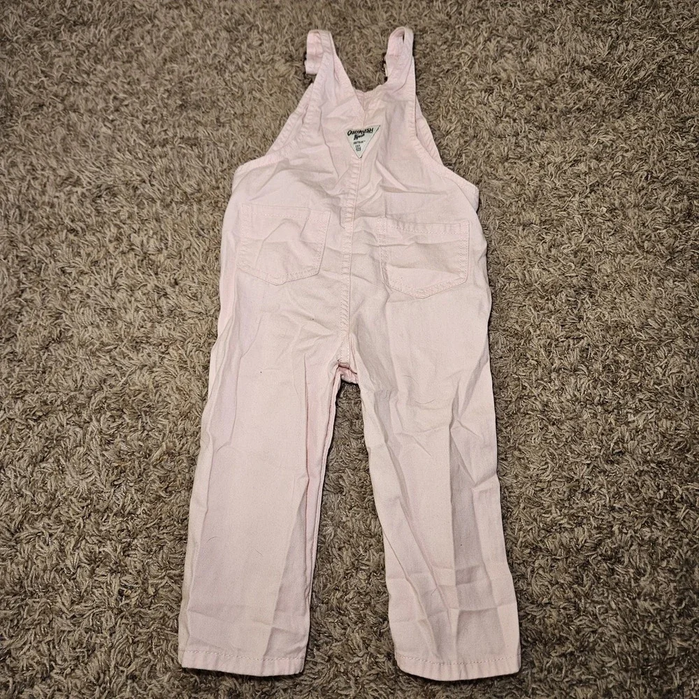 Oshkosh B'gosh Light Pink Overalls Bibs Heart Shaped Pocket Size 24 Months